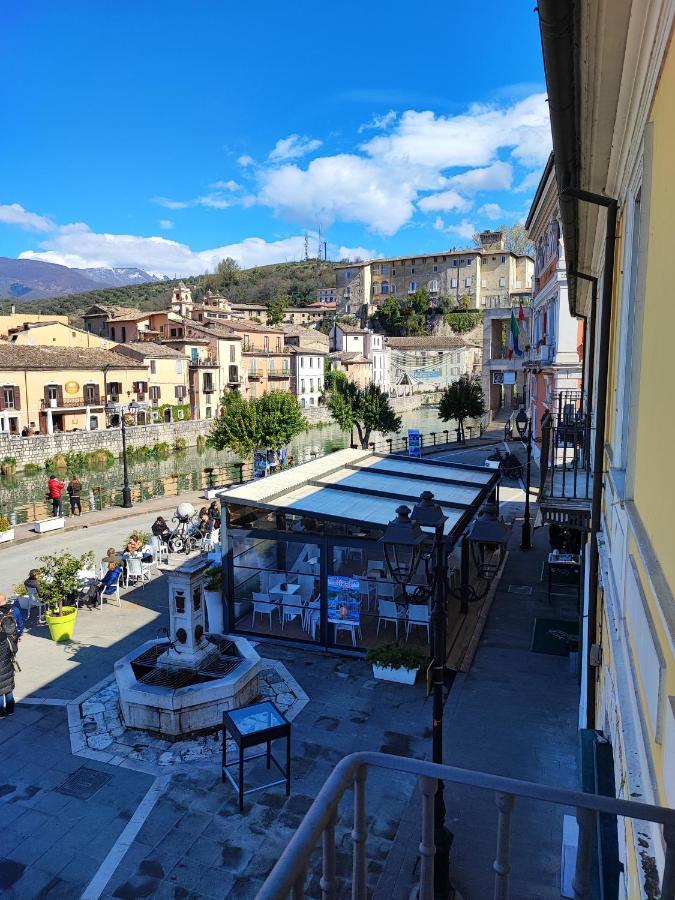 In Centro Rooms And Apartments Isola di Liri 外观 照片