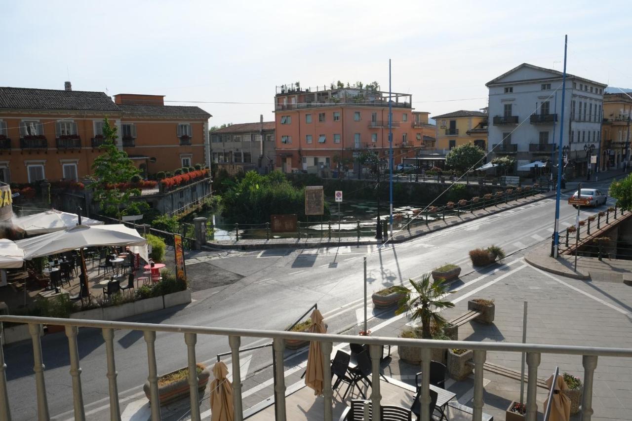 In Centro Rooms And Apartments Isola di Liri 外观 照片