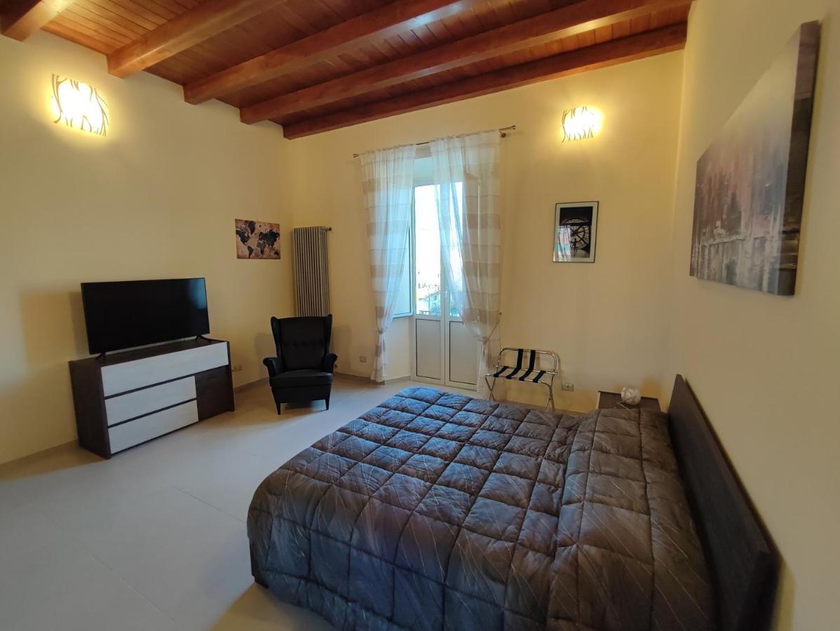 In Centro Rooms And Apartments Isola di Liri 外观 照片