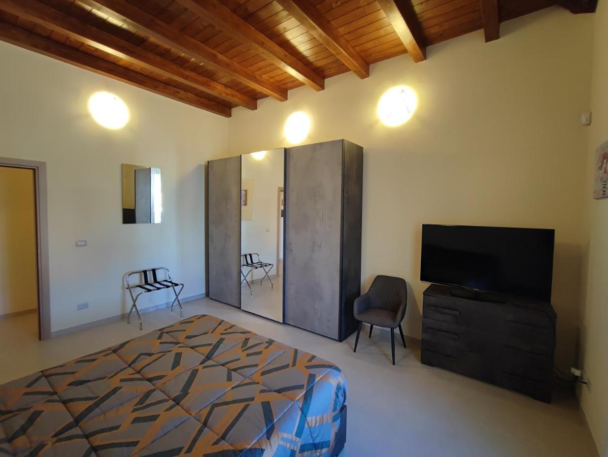 In Centro Rooms And Apartments Isola di Liri 外观 照片