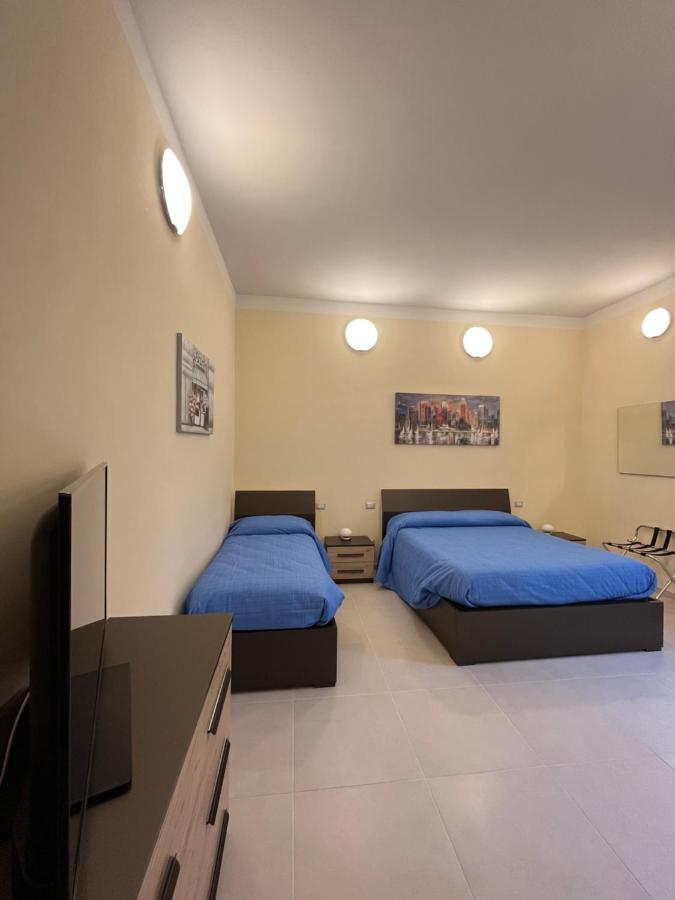 In Centro Rooms And Apartments Isola di Liri 外观 照片