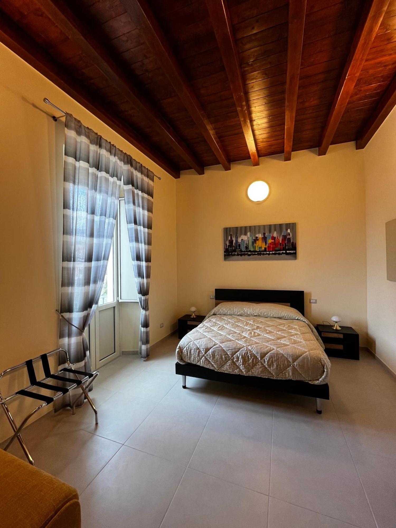 In Centro Rooms And Apartments Isola di Liri 外观 照片