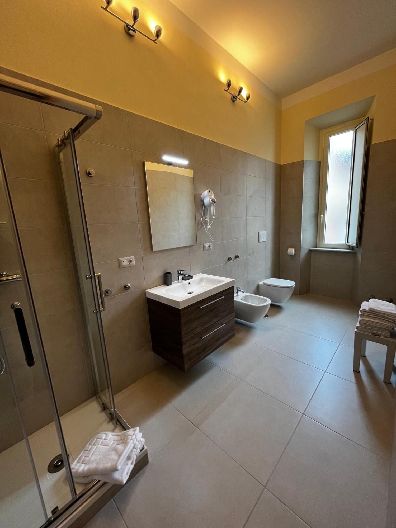 In Centro Rooms And Apartments Isola di Liri 外观 照片